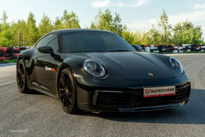 2024 Porsche 911 (Carrera 4 GTS)