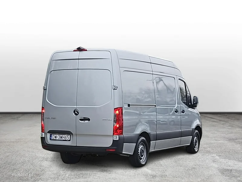Mercedes-Benz Sprinter 5