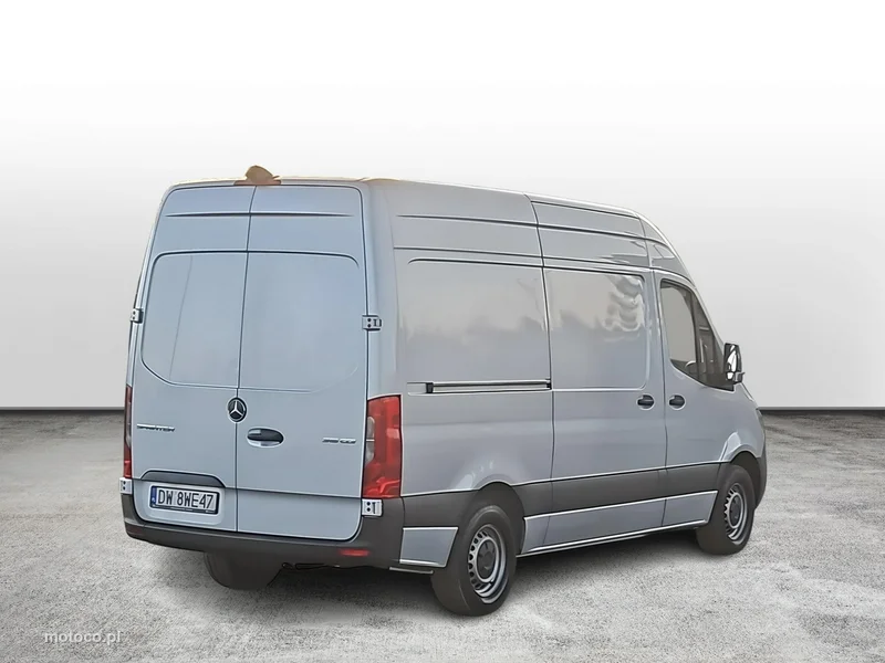 Mercedes-Benz Sprinter 5