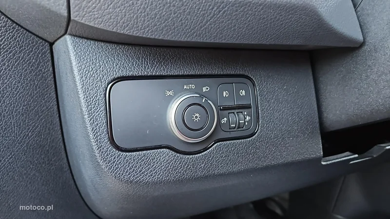 Mercedes-Benz Sprinter 17