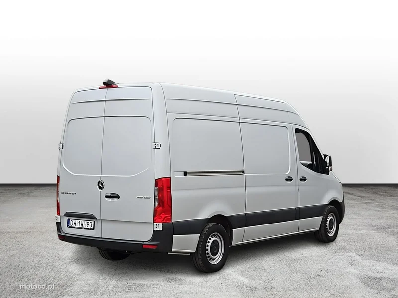 Mercedes-Benz Sprinter 5