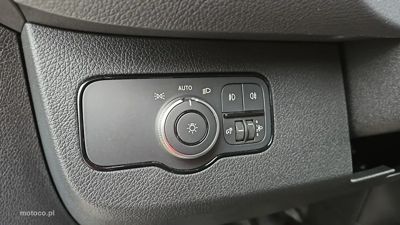 Mercedes-Benz Sprinter 17