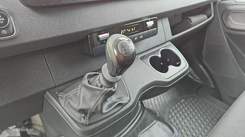 Mercedes-Benz Sprinter 18