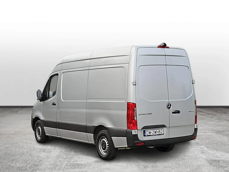 Mercedes-Benz Sprinter 3