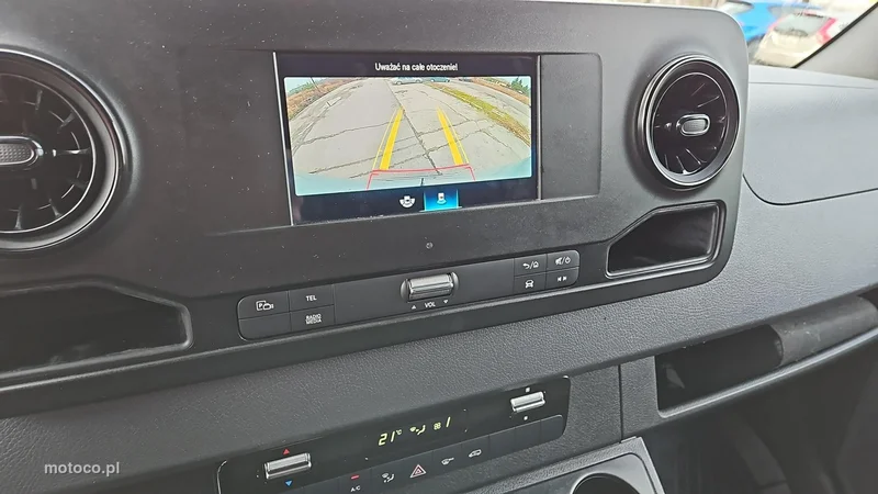 Mercedes-Benz Sprinter 21