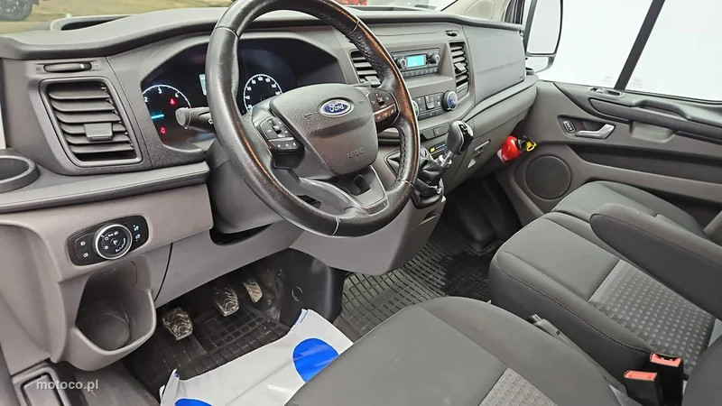 Ford Transit Custom 9