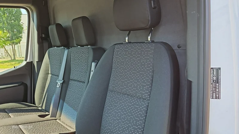 Mercedes-Benz Sprinter 11