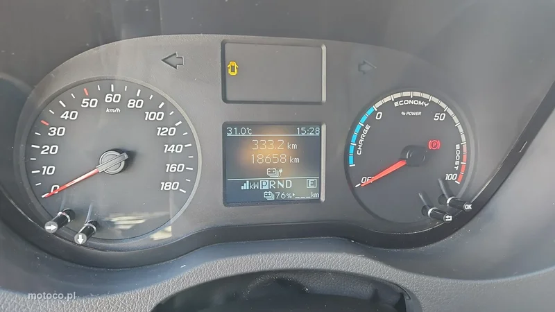 Mercedes-Benz Sprinter 14