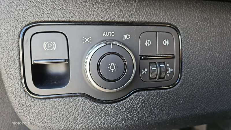 Mercedes-Benz Sprinter 15