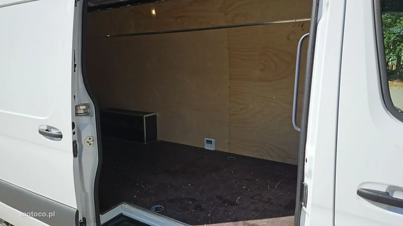 Mercedes-Benz Sprinter 20