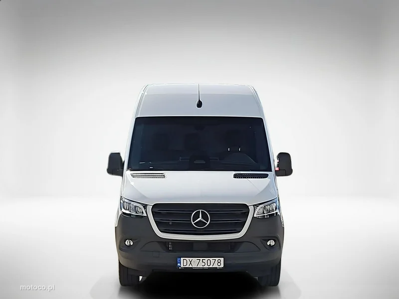 Mercedes-Benz Sprinter 8