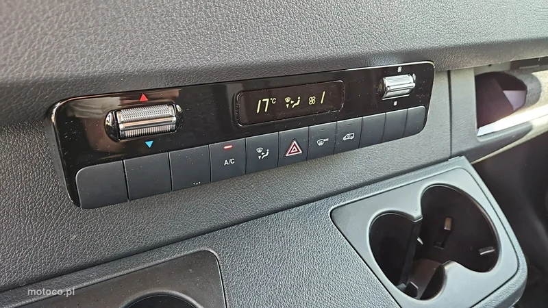 Mercedes-Benz Sprinter 18