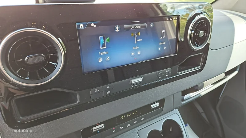 Mercedes-Benz Sprinter 19