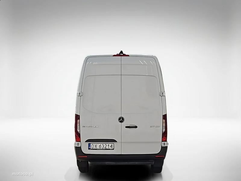 Mercedes-Benz Sprinter 4