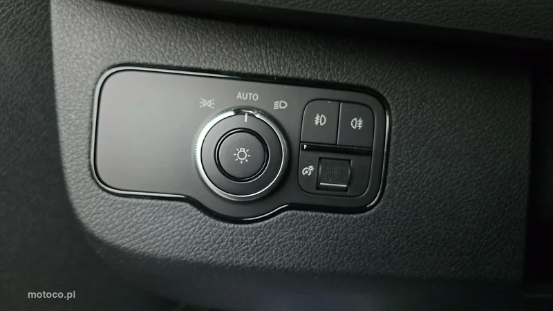 Mercedes-Benz Sprinter 17