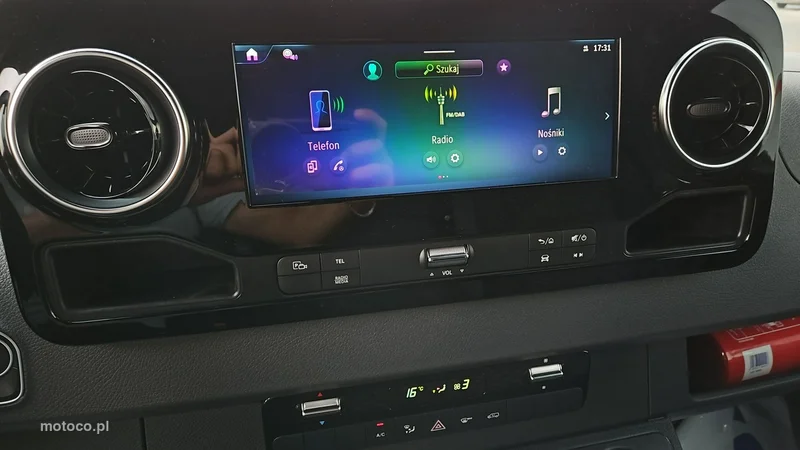 Mercedes-Benz Sprinter 20