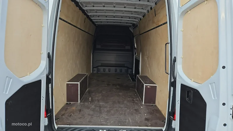 Mercedes-Benz Sprinter 22