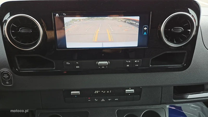 Mercedes-Benz Sprinter 21