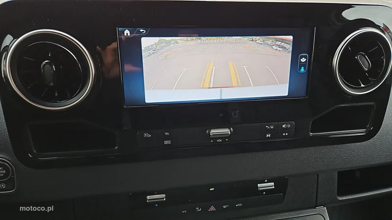 Mercedes-Benz Sprinter 18
