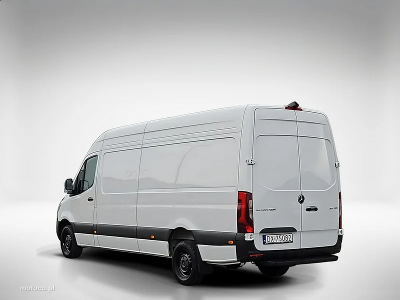 Mercedes-Benz Sprinter 3