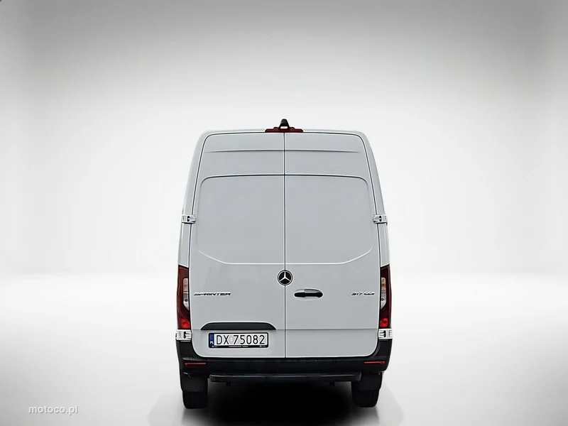 Mercedes-Benz Sprinter 4