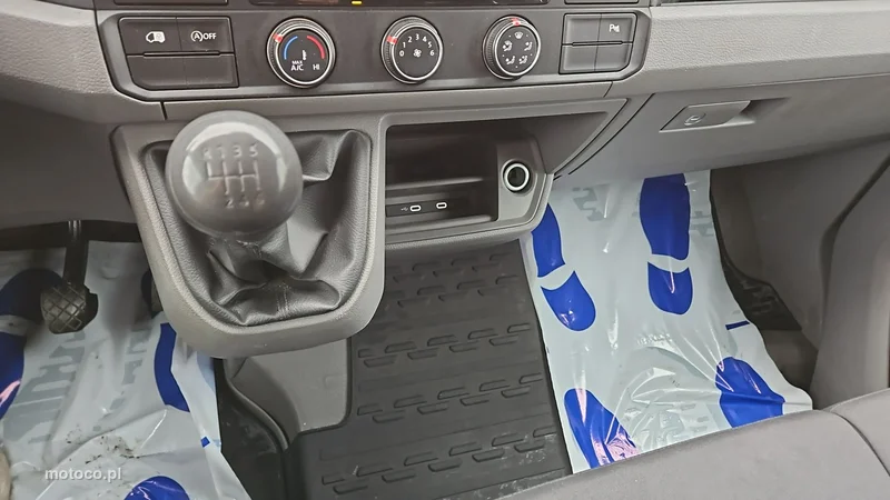 Volkswagen Crafter 16