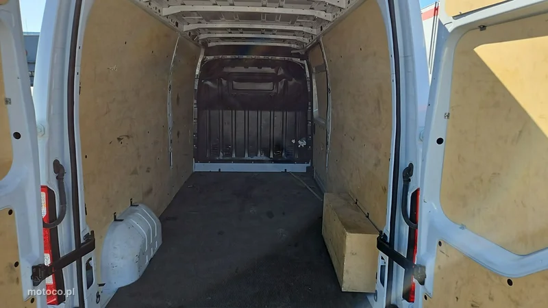 Renault Master 18