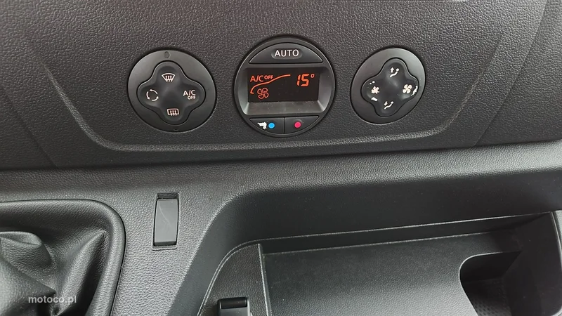 Renault Master 16