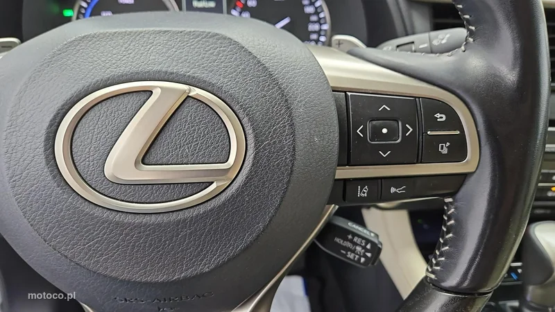 Lexus RX 15