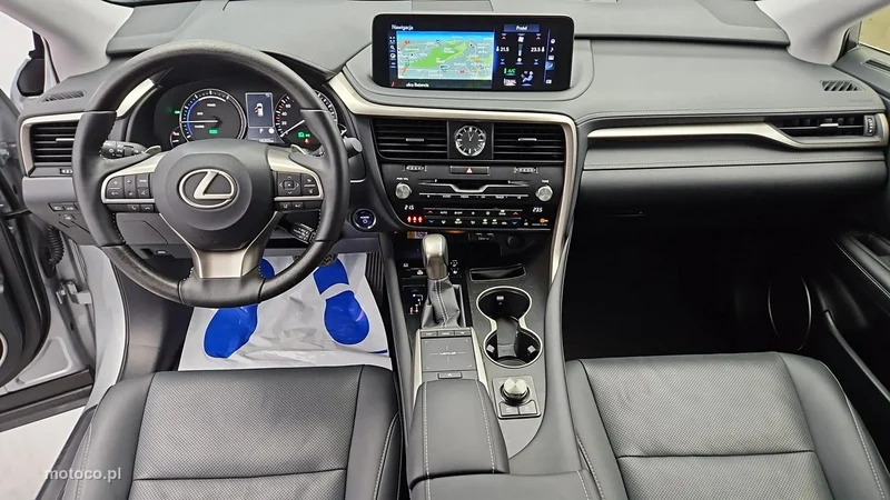 Lexus RX 13