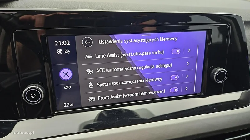 Volkswagen Golf VIII 21