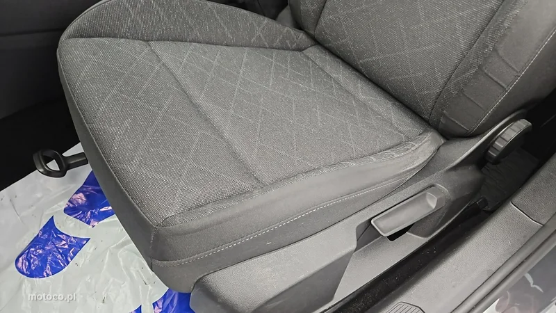 Volkswagen Golf VIII 12