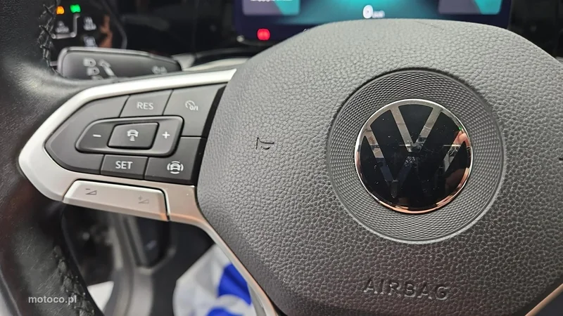 Volkswagen Golf VIII 16
