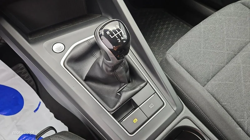 Volkswagen Golf VIII 18