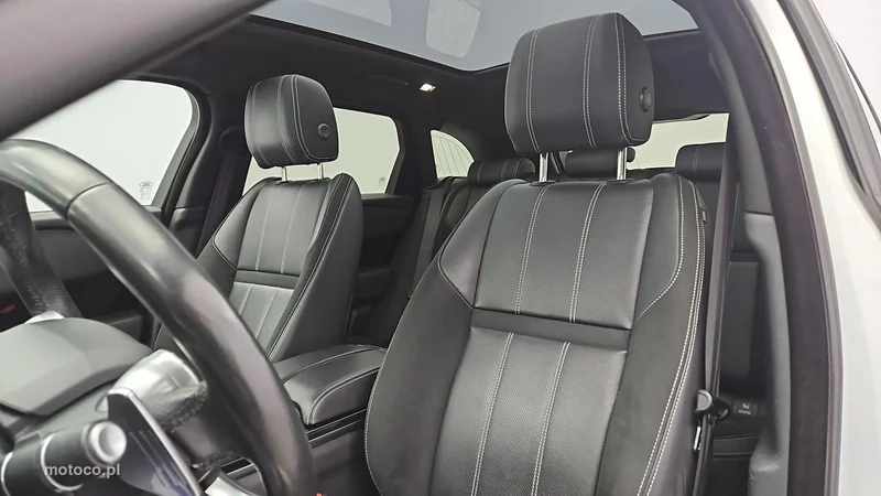 Land Rover Range Rover Velar 11