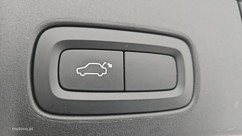 Volvo V90 25