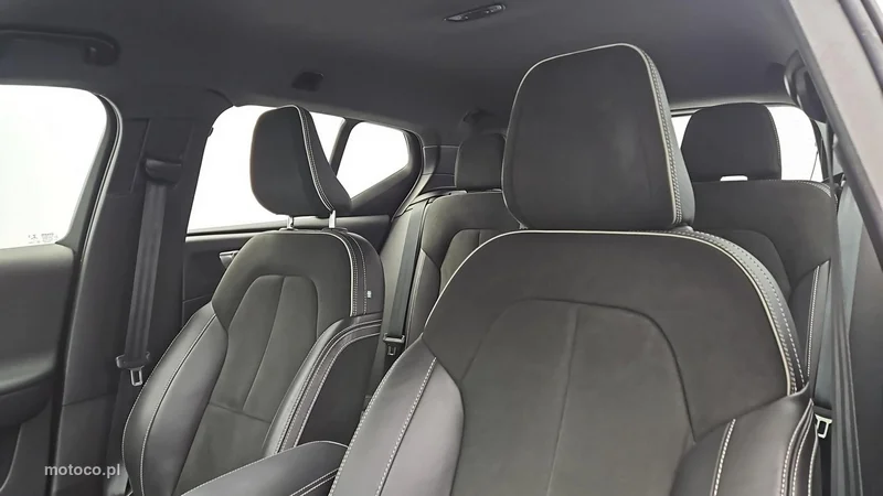 Volvo XC 40 11