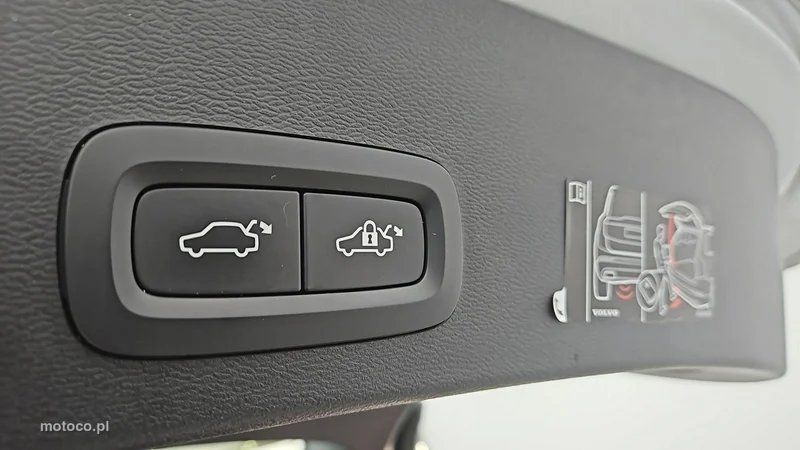Volvo XC 40 25