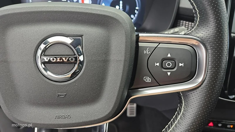 Volvo XC 40 15