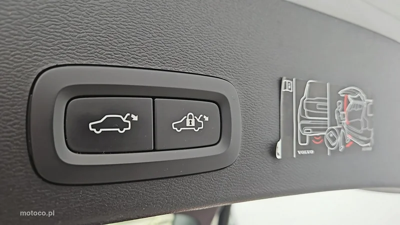 Volvo XC 40 25