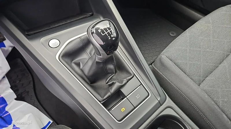 Volkswagen Golf VIII 18