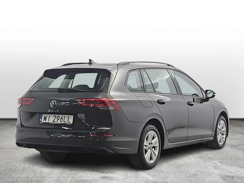 Volkswagen Golf VIII 5