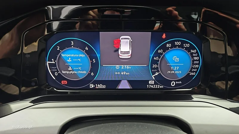 Volkswagen Golf VIII 14
