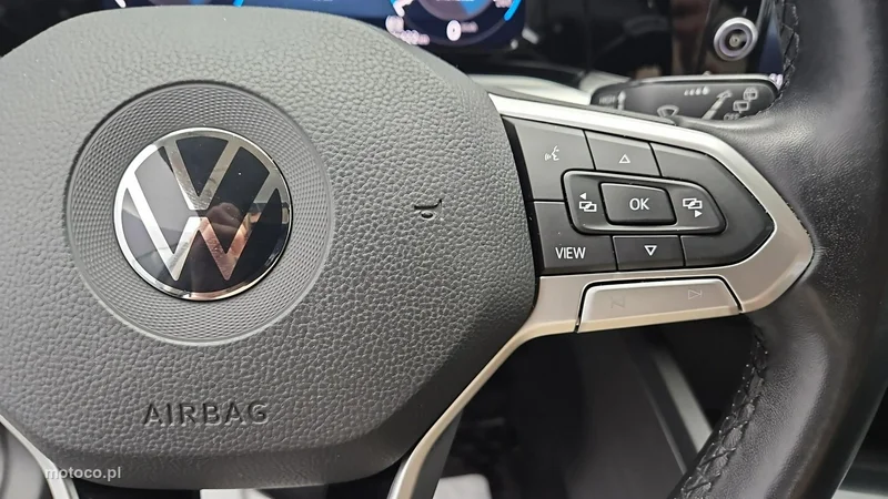Volkswagen Golf VIII 15