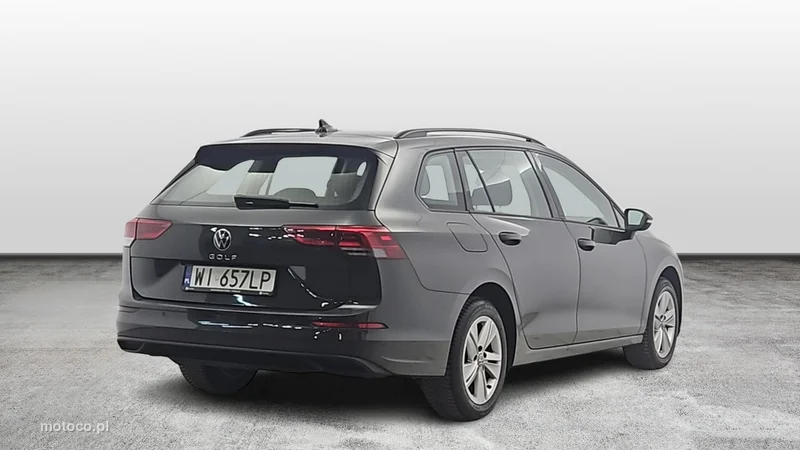 Volkswagen Golf VIII 5