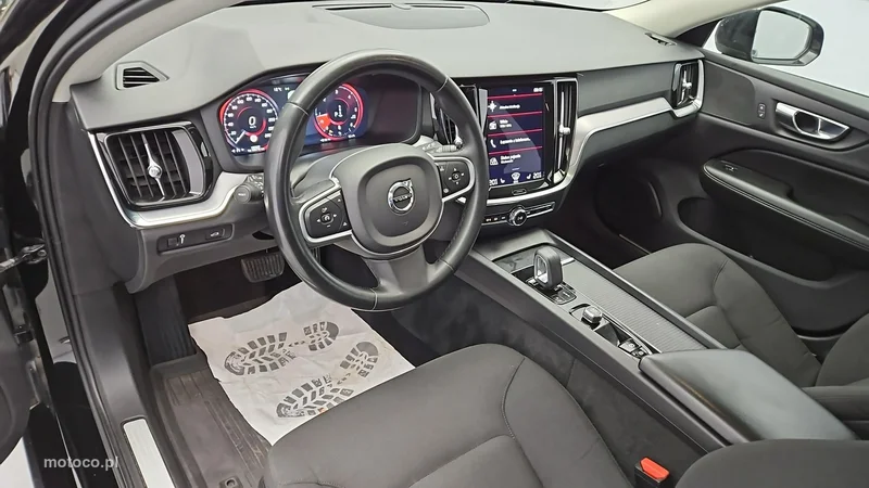 Volvo V60 9