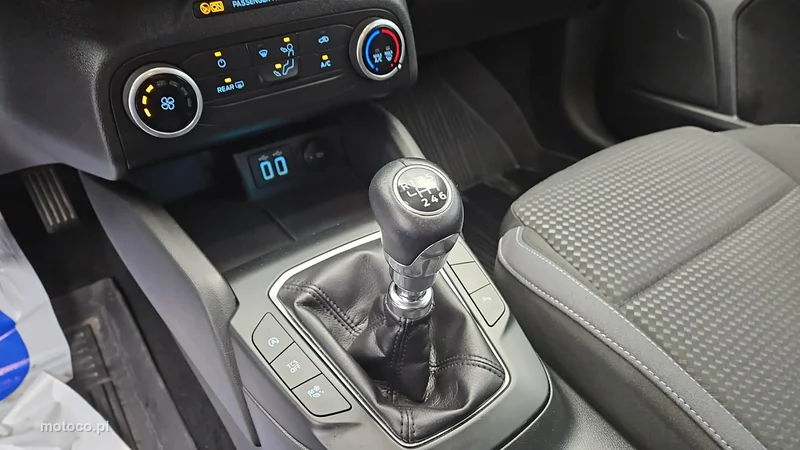Ford Focus IV 18