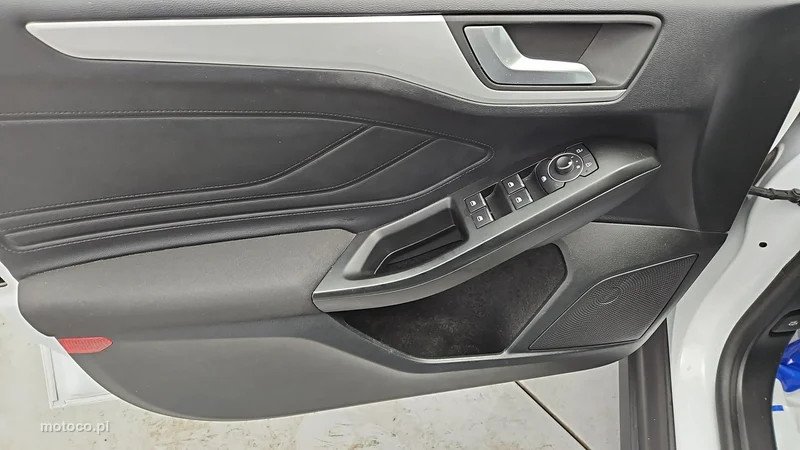 Ford Focus IV 10
