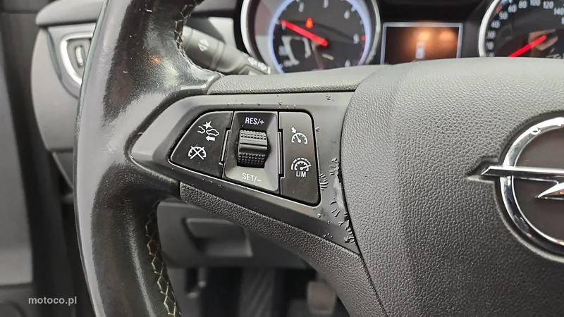 Opel Astra K 16