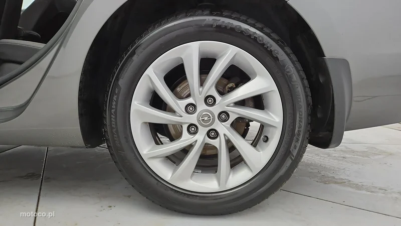 Opel Astra K 25